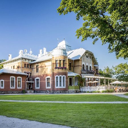 Villa Ammende Restaurant And Hotel Pärnu Eksteriør billede